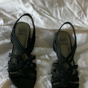 Impo stretch 7.5 sandals